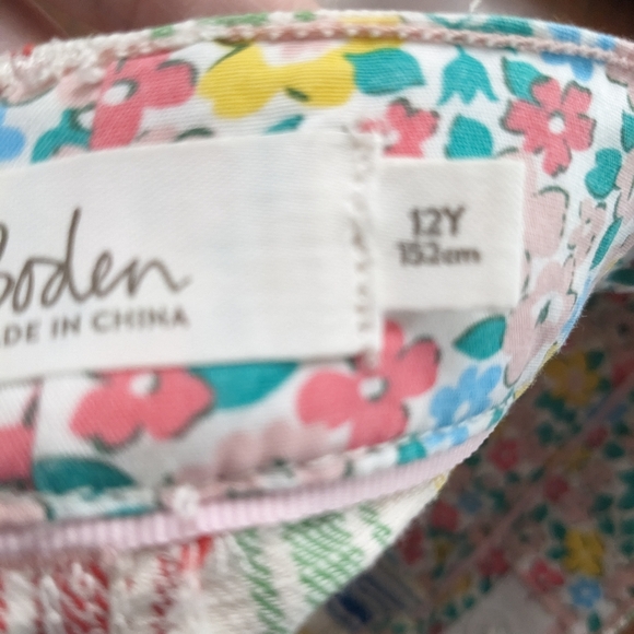 Mini Boden oden Multicolor Striped Jean Shorts Size 12 - Picture 2 of 2